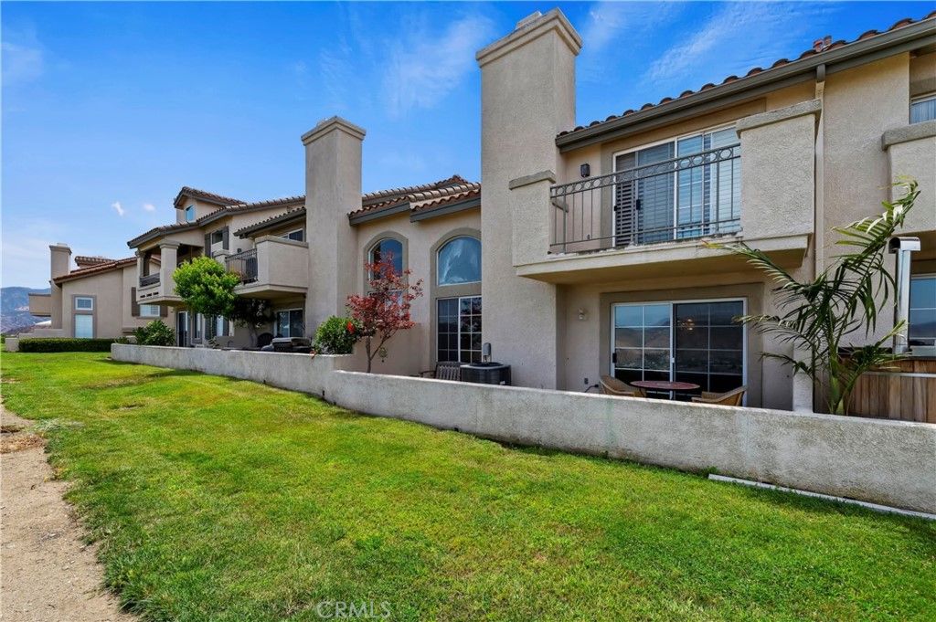 listing image 130724381334860554372