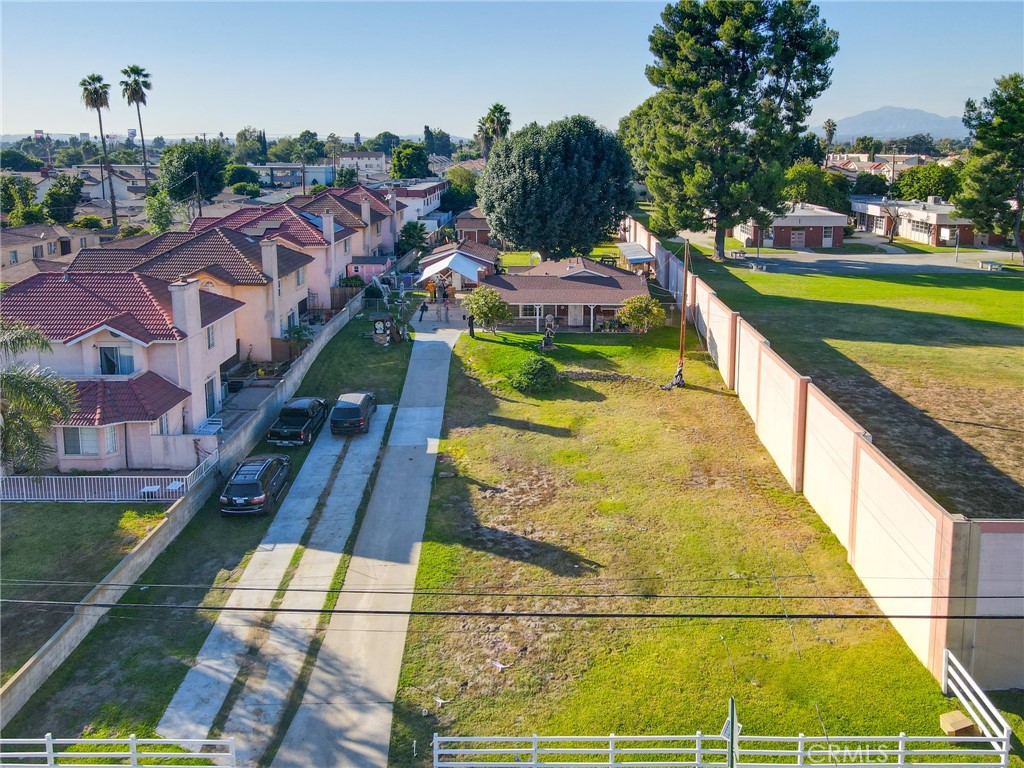 3903 Gilman Road