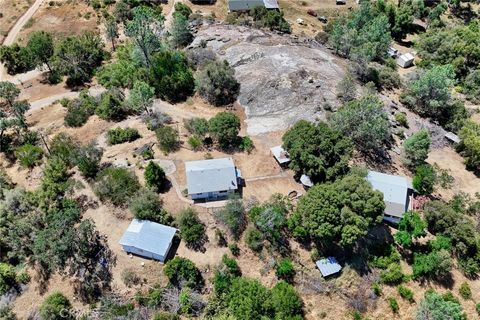 A home in Mariposa