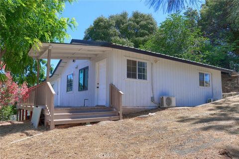 A home in Mariposa