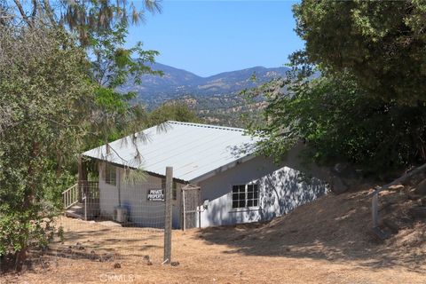 A home in Mariposa