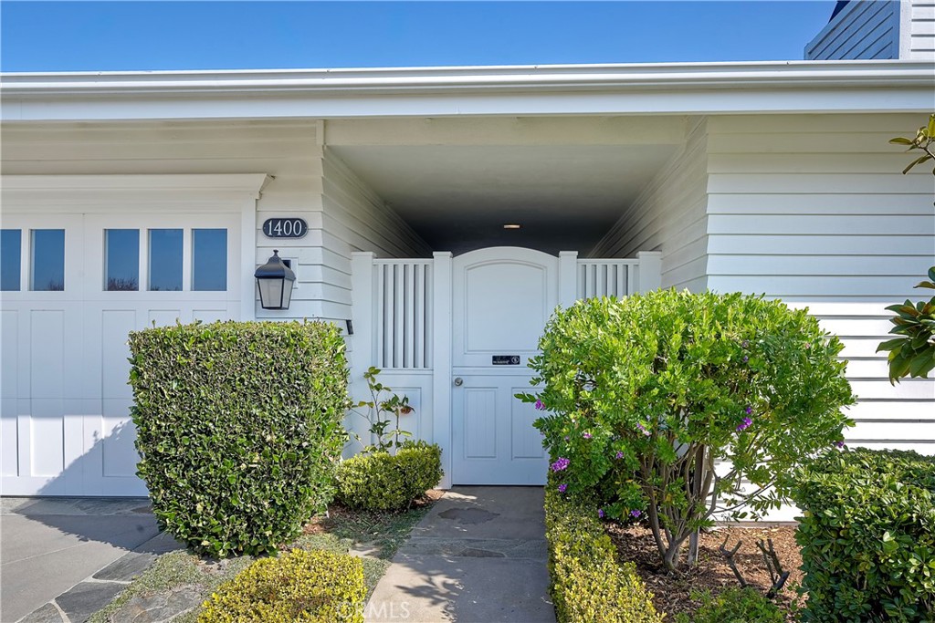 1400 SANTANELLA Terrace