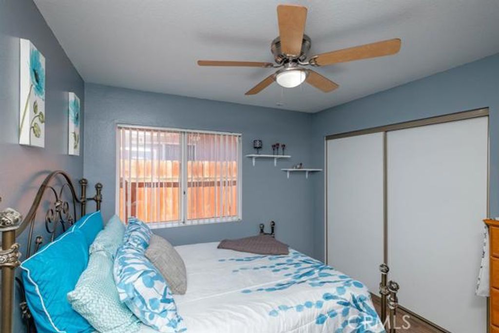 listing image 130728226477813794648