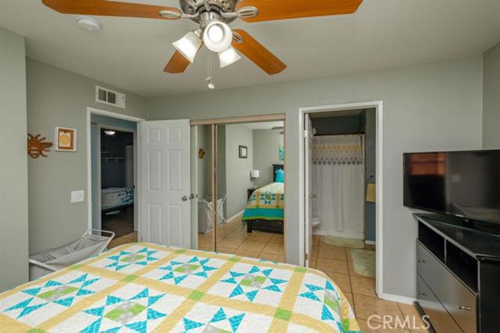 listing image 130724930239486611559
