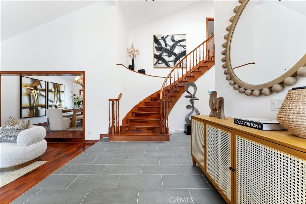 1011 Rodeo Road