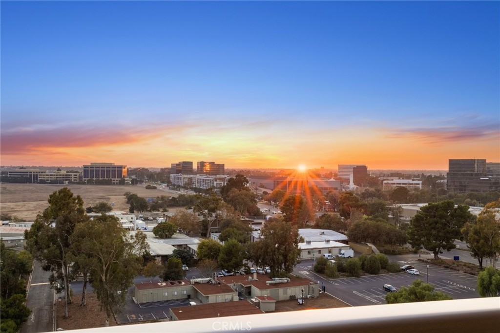 The Plaza (5000 and 8000) (PLZA) - Residential