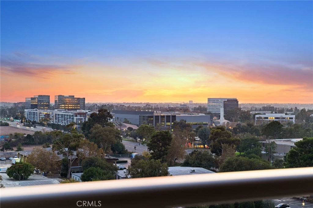 The Plaza (5000 and 8000) (PLZA) - Residential