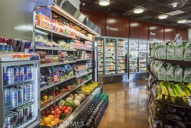 The Plaza (5000 and 8000) (PLZA) - Residential