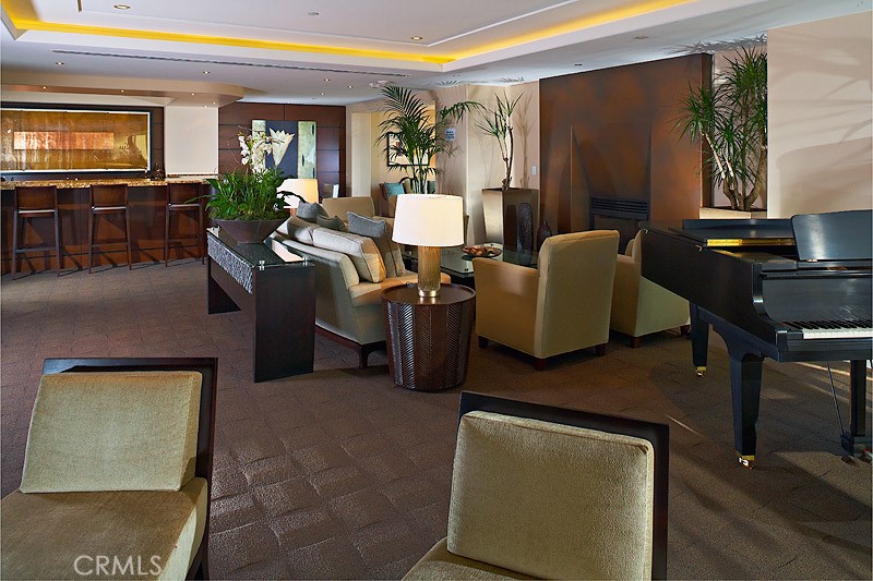 The Plaza (5000 and 8000) (PLZA) - Residential