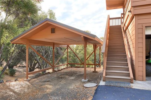 A home in Mariposa