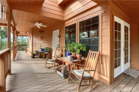 A home in Mariposa