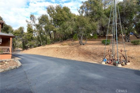 A home in Mariposa