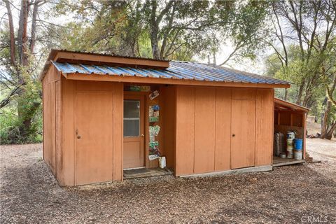 A home in Mariposa