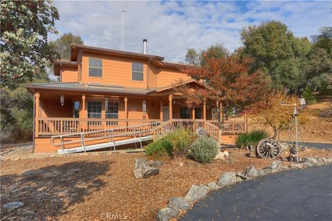 A home in Mariposa