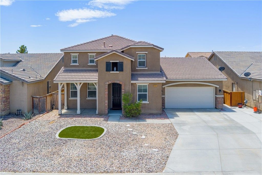 listing image 130724526357575458527