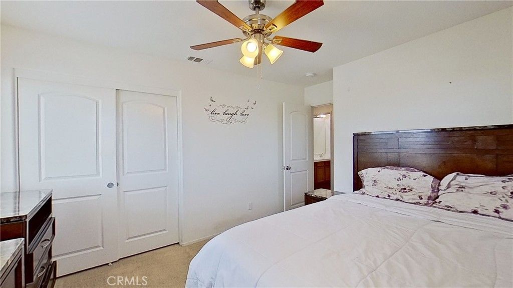 listing image 130726577396542672601