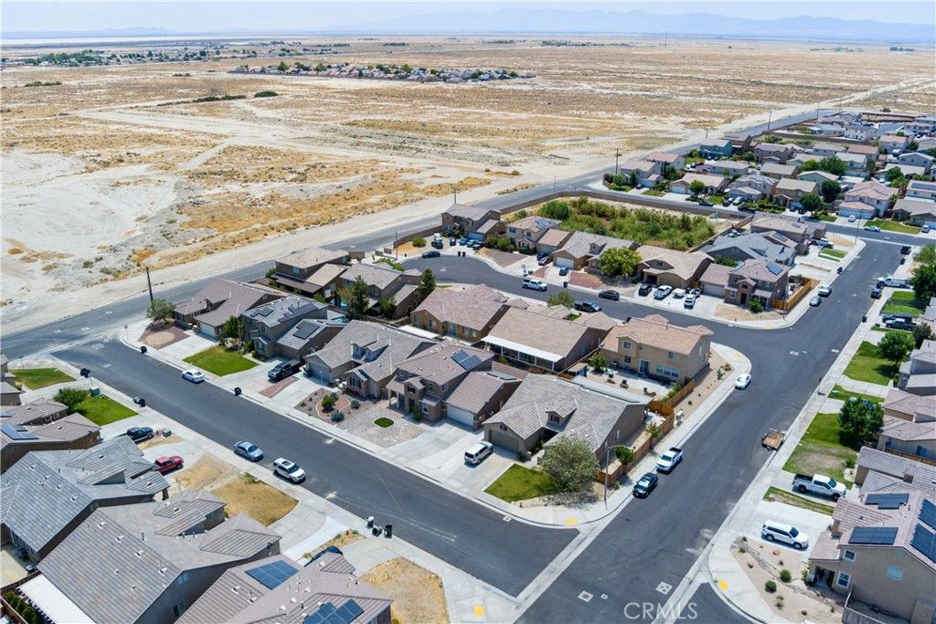 listing image 130727275684751279204