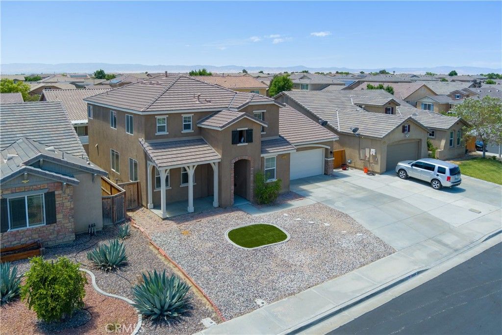 listing image 130728370378347161051