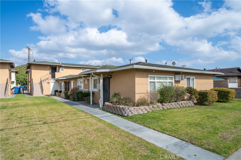 2135 W Ball Road