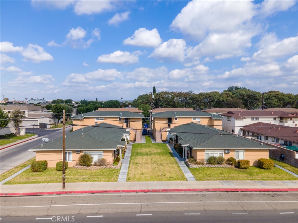 2135 W Ball Road
