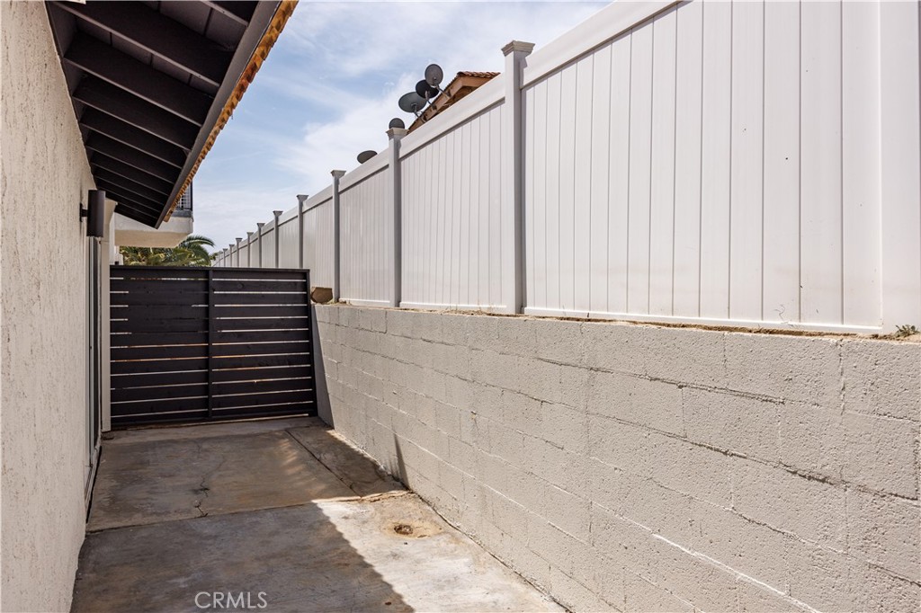 ,unknown - Residential