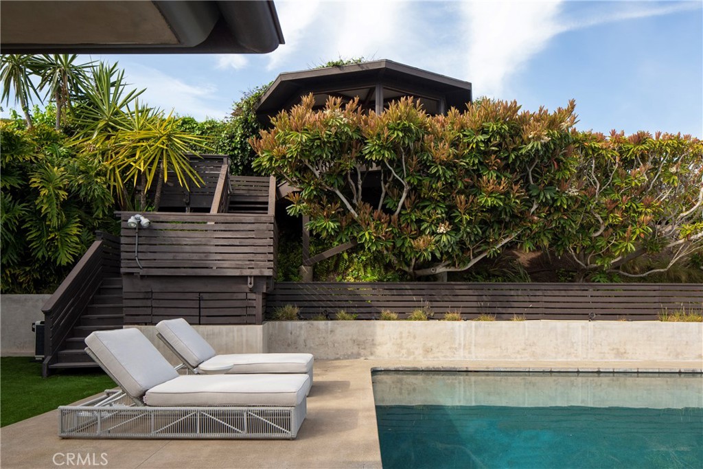 Irvine Cove (IC) - Residential