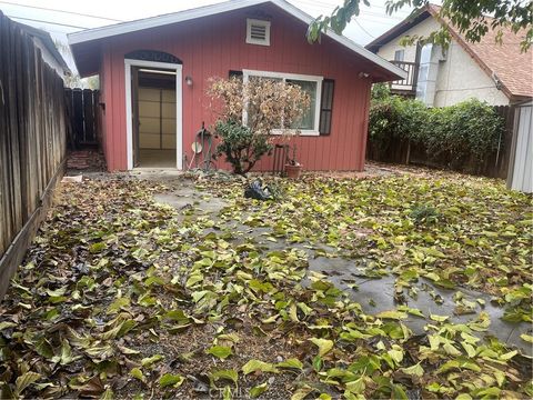 A home in Coalinga