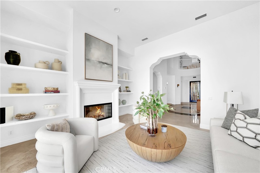 Sausalito (SAUS) - Residential