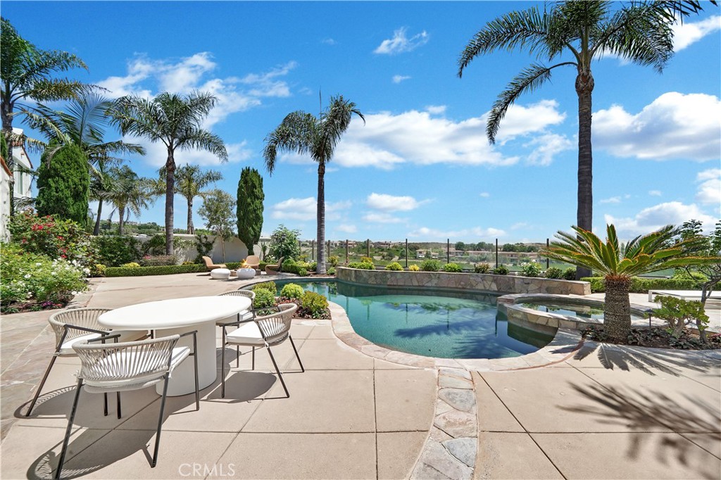 Sausalito (SAUS) - Residential