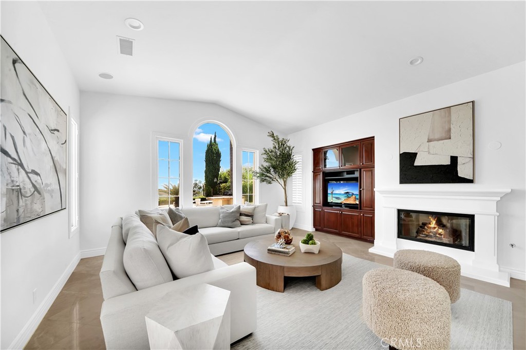 Sausalito (SAUS) - Residential