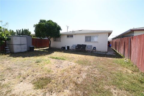 A home in Inglewood