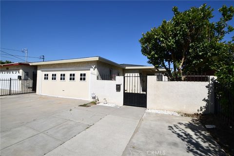 A home in Inglewood