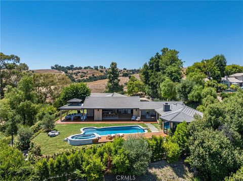 A home in Hidden Hills