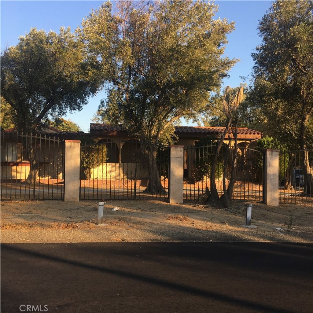 listing image 130725100912053756500