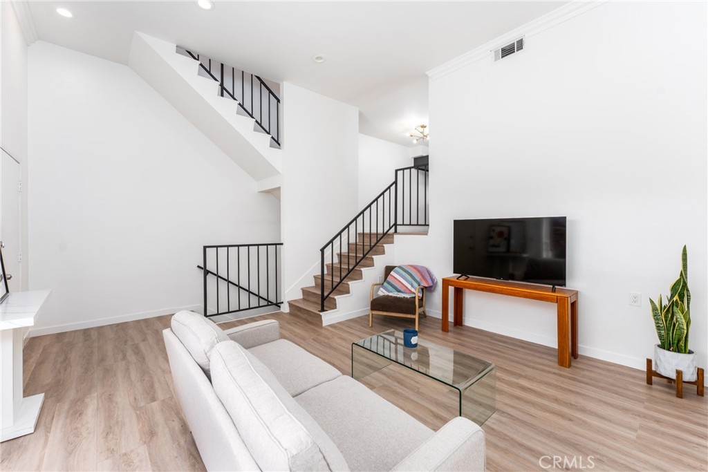 20823 Norwalk Boulevard 27