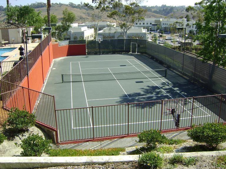 3545 Paseo De Francisco Street 225
