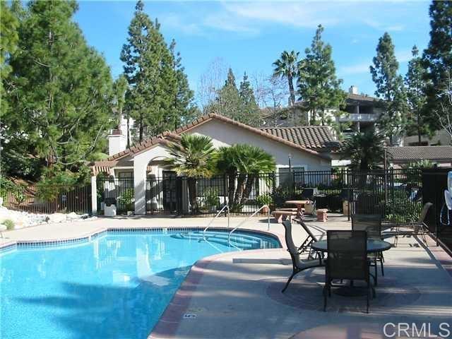 3545 Paseo De Francisco Street 225