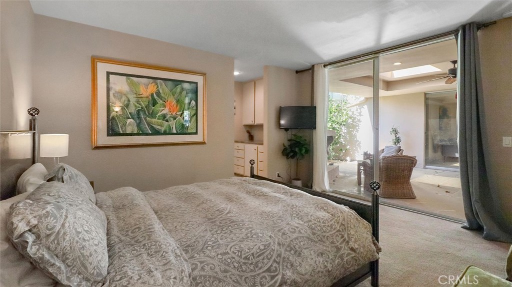 Indian Wells C.C. (32509) - Residential Lease