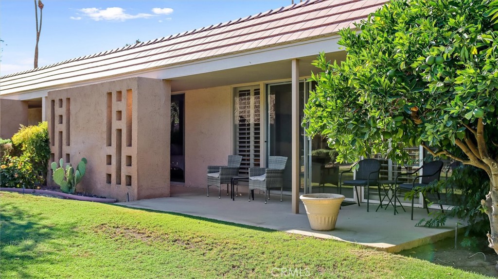 Indian Wells C.C. (32509) - Residential Lease