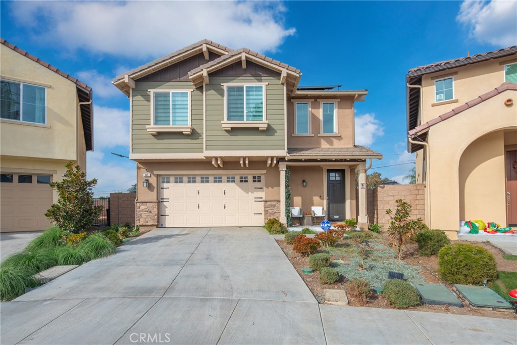 889 Campbell Way