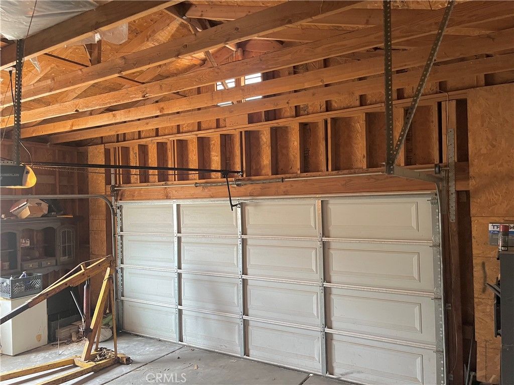 listing image 130724539853270671990