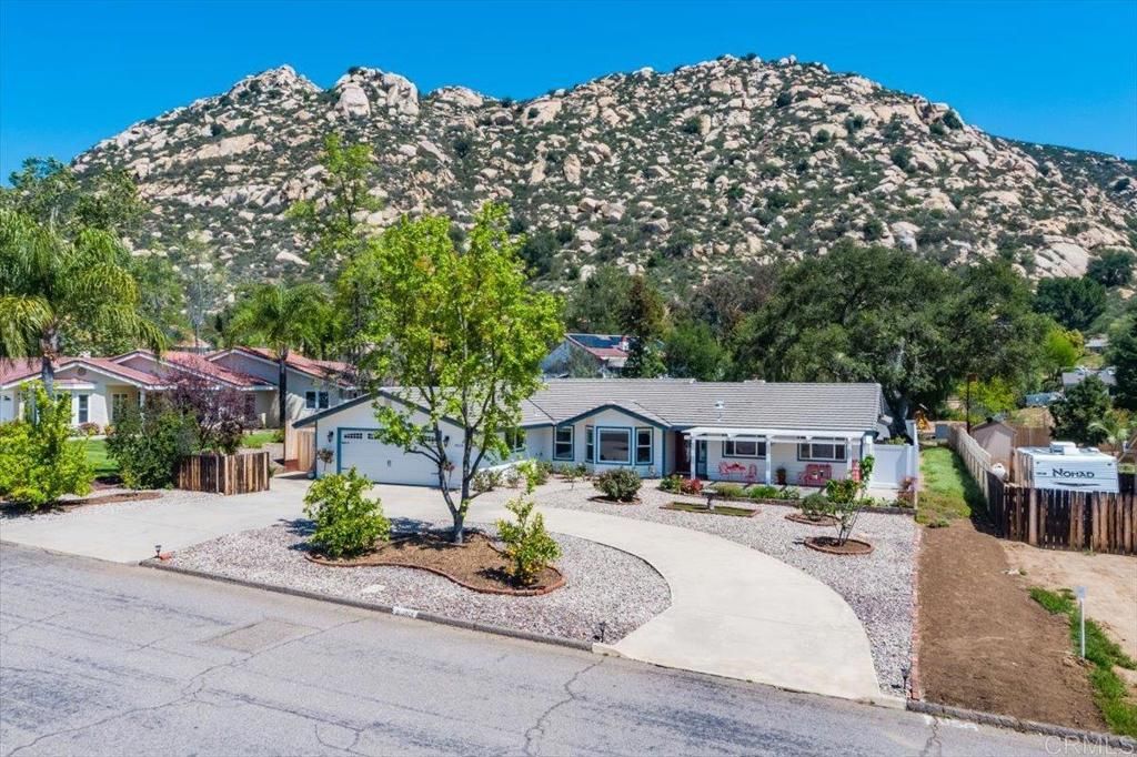 listing image 130724620420351458005