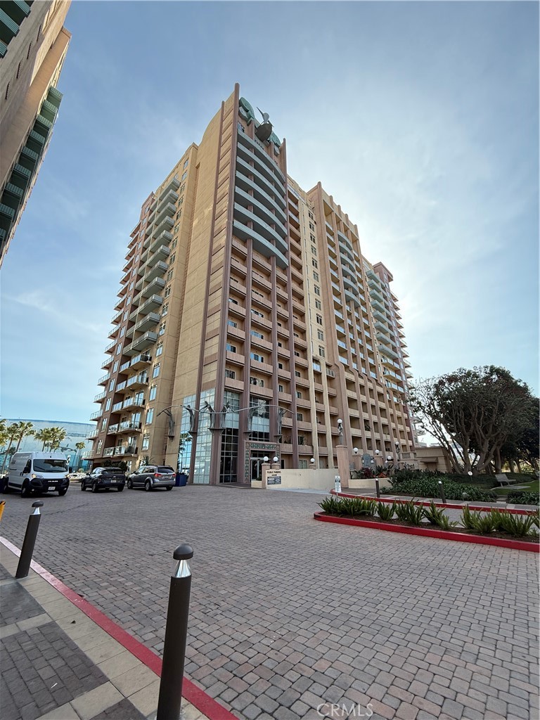 388 E Ocean Boulevard 212