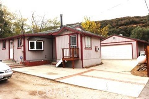 A home in Lake Hughes