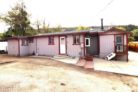 A home in Lake Hughes