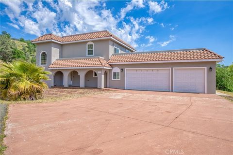 A home in Clearlake