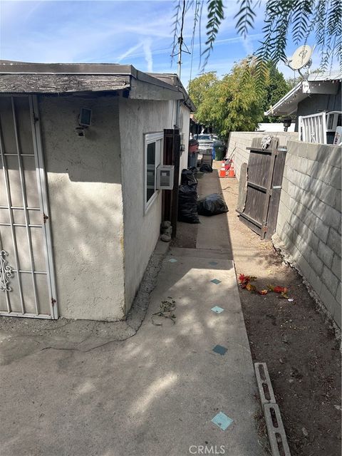 A home in San Fernando