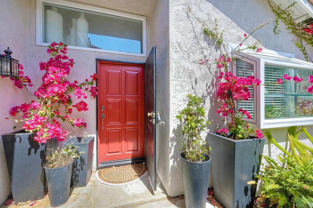 3730 Via Del Rancho