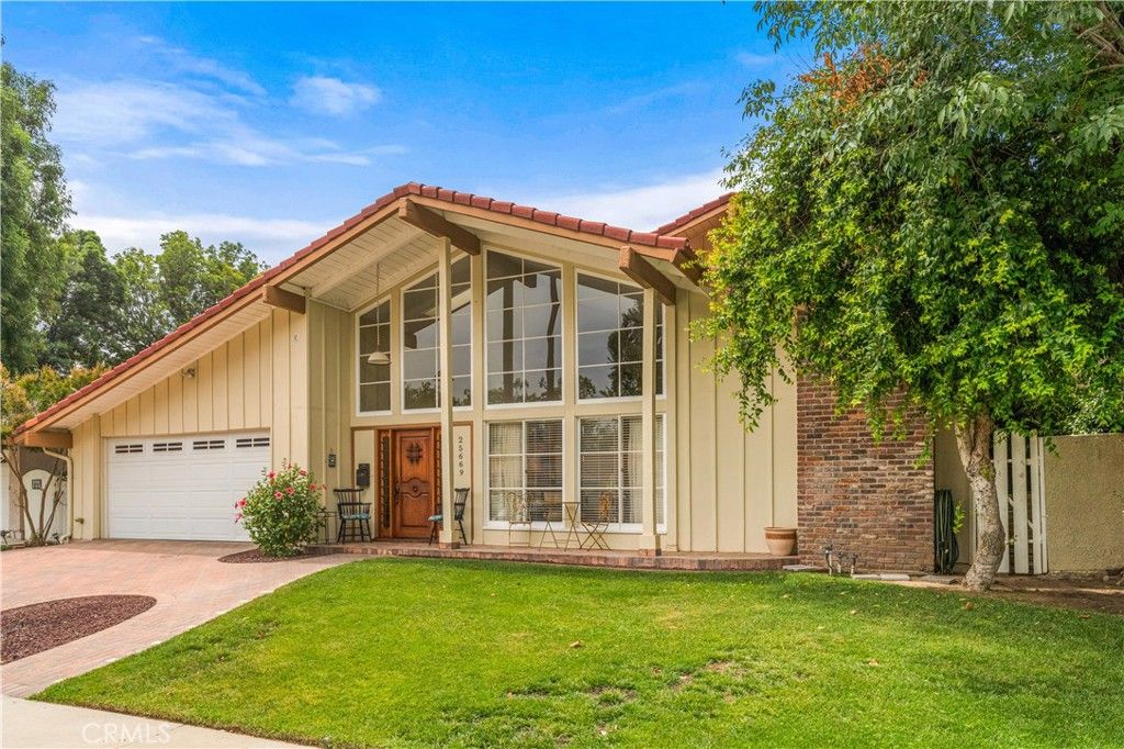 listing image 130722341416028855800