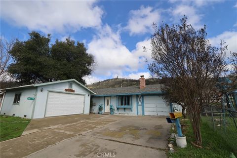 A home in Clearlake Oaks